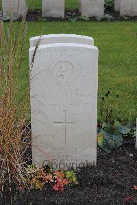 Berlin 1939-1945 War Cemetery - Van Der Merwe, J J G